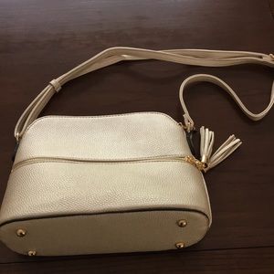 Cross body purse